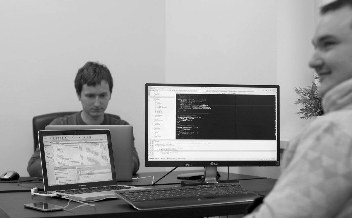 We won Hacksummit 2016 Hackathon!